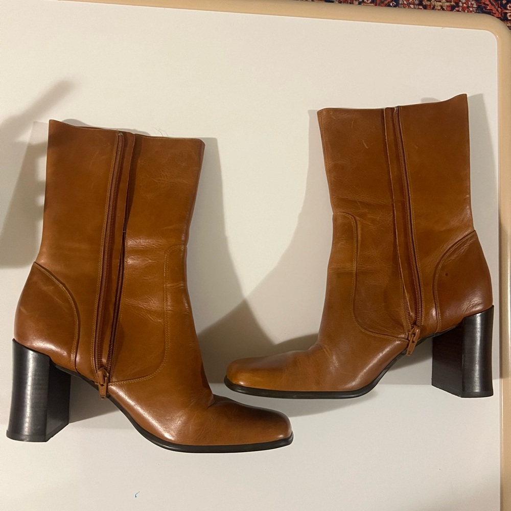 Vintage Steve Madden Got You square toe leather boot